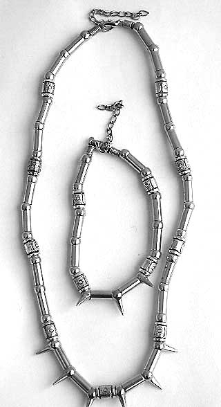 JFS2123: Fashion Necklace and Bracelet set Tibetan Spike