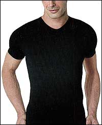 T-Shirts / Singlets: Intimidea T-Shirt "V" Uomo (size 39Kb)